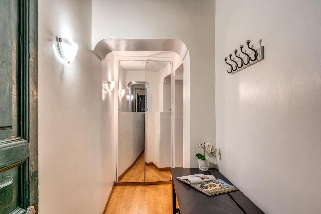 Italianflat- Alla Fontana Di Trevi ローマ 部屋 写真